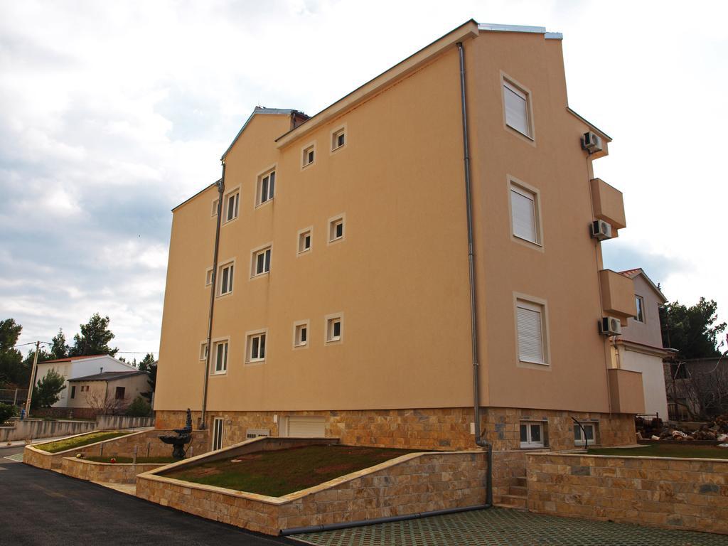 Apartments Nova Starigrad Paklenica Zewnętrze zdjęcie