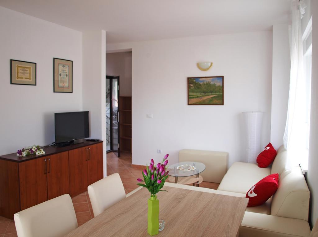 Apartments Nova Starigrad Paklenica Pokój zdjęcie